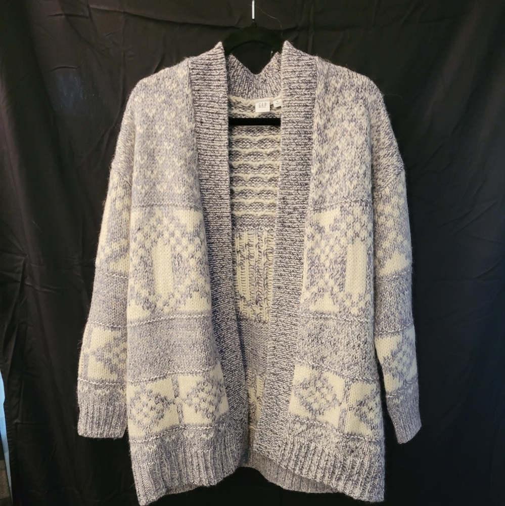 Gap Sweater/Cardigan